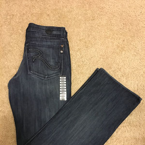 NWT ROCK & REPUBLIC RELAXED STRAIGHT FIT 36x34 MSR
